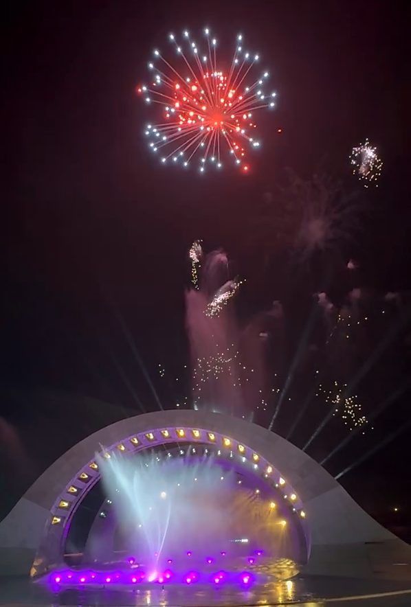 Fireworks at Kiss of the Sea in Sunset Town